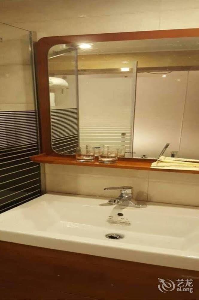 Fuyide Hotel Shenzhen Exterior photo
